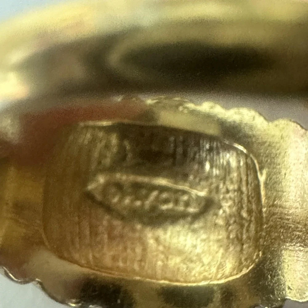 VTG 1980's Avon Gold Tone Clear‎ Rhinestone Dome Cocktail Ring Size 10 Statement